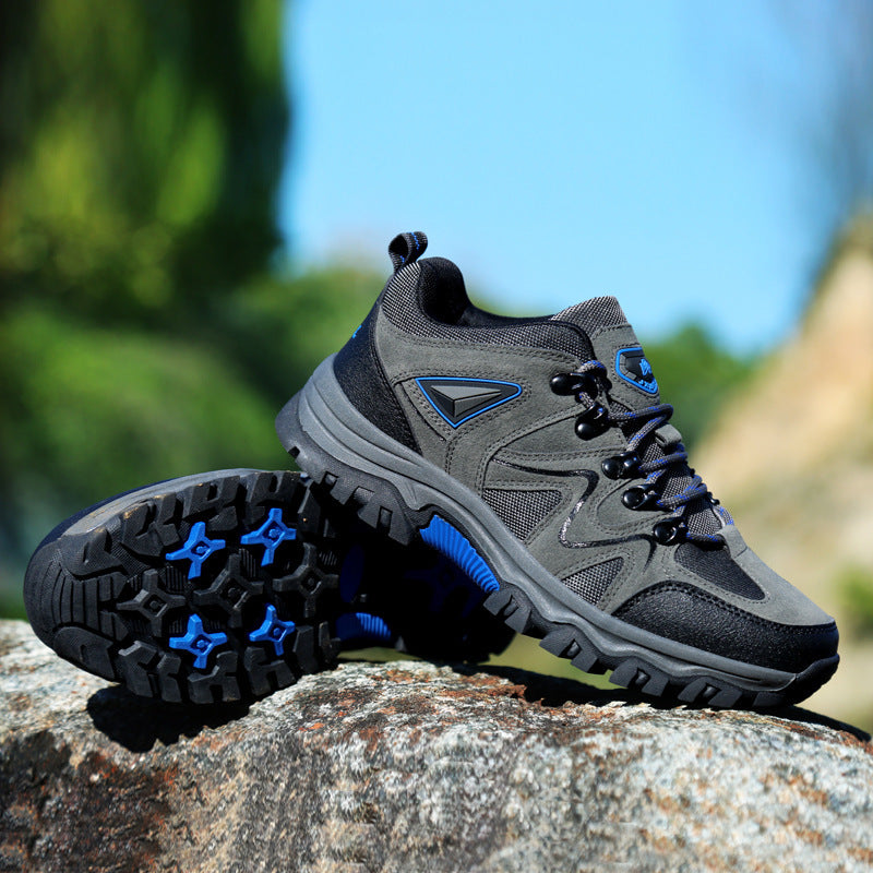 Men's new  anti-slip and waterproof outdoor hiking shoes.